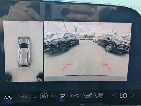 New 2026 Chevrolet Traverse RS w/ LPO, Floor Liner Package FWD image 25