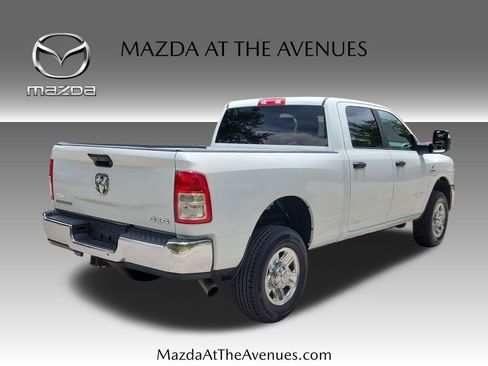 Used 2023 RAM 2500 Big Horn w/ Cold Weather Group AWD/4WD image 4