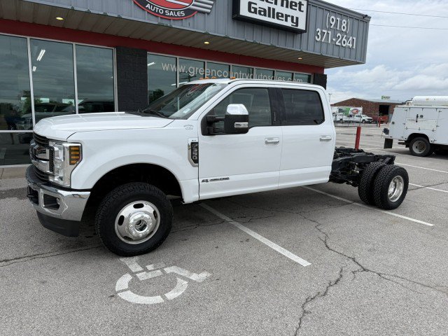 Used 2019 Ford F350 XLT w/ XLT Premium Package AWD/4WD image 1