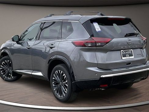 New 2026 Nissan Rogue Platinum w/ Platinum Premium Package image 3