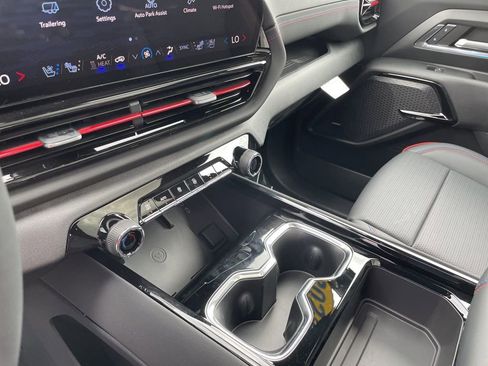 New 2024 Chevrolet Silverado EV RST AWD/4WD image 36