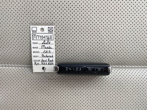 Used 2024 MAZDA CX-5 AWD 2.5 S w/ Preferred Package image 41