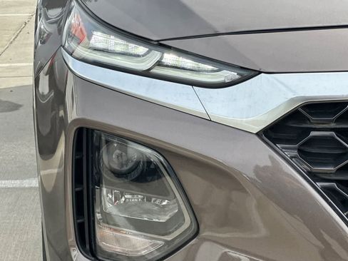 Used 2019 Hyundai Santa Fe SE image 31