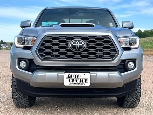 Used 2023 Toyota Tacoma TRD Sport w/ Advanced Technology Package AWD/4WD image 2