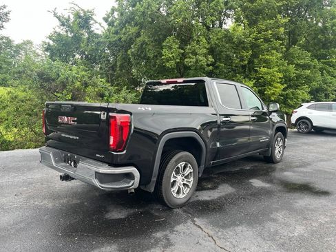 Used 2025 GMC Sierra 1500 SLT AWD/4WD image 3