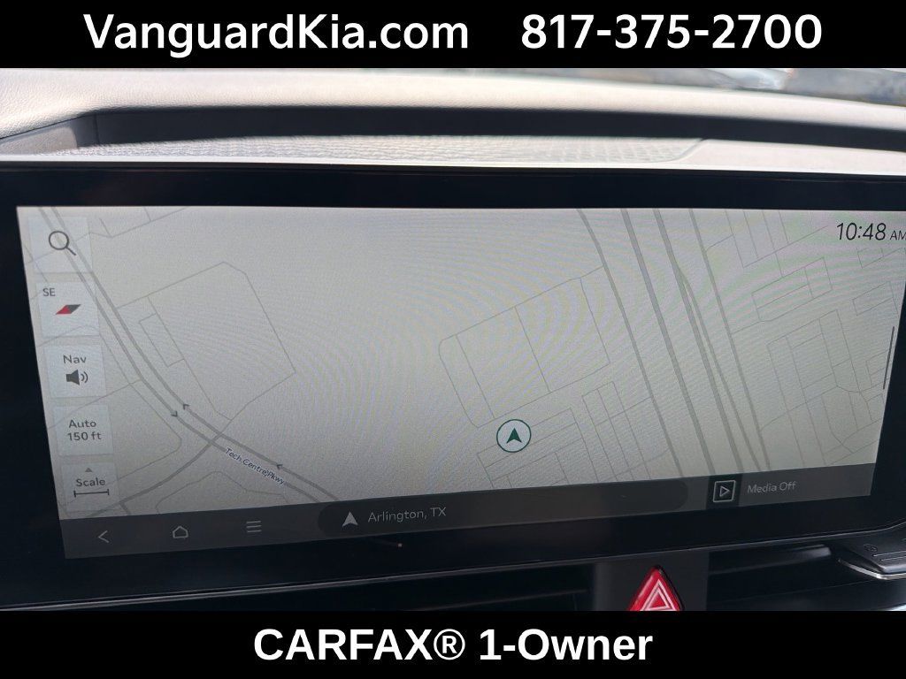 Certified 2026 Kia Carnival EX FWD image 22