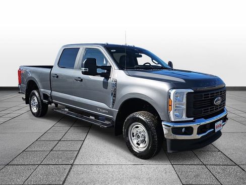 Used 2024 Ford F350 XL w/ XL Driver Assist Package image 4