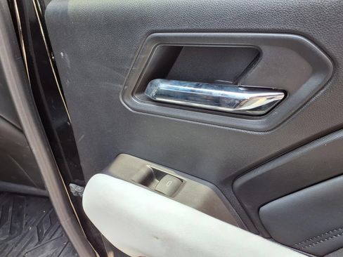 Certified 2024 GMC Canyon AT4X AWD/4WD image 22