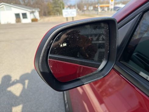 Certified 2025 Chevrolet Equinox LT w/ Safety and Technology Package image 13