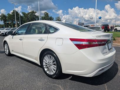 Used 2014 Toyota Avalon Limited w/ Technology Package