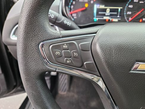 Used 2016 Chevrolet Cruze LT w/ Sun And Sound Package image 19