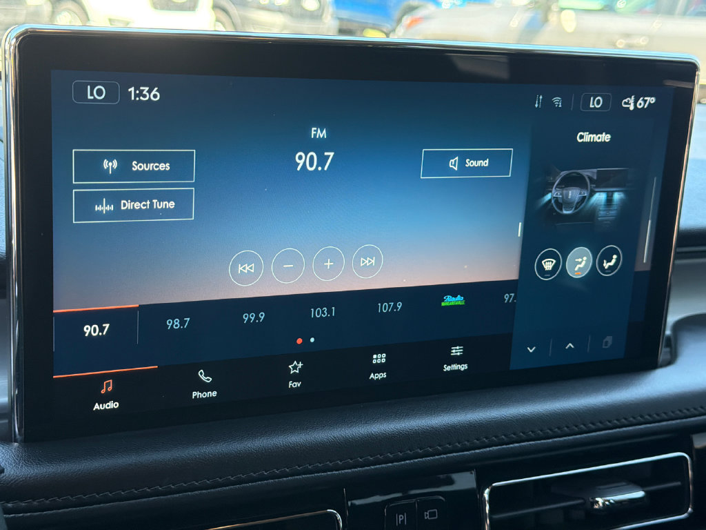 Used 2022 Lincoln Nautilus FWD image 28