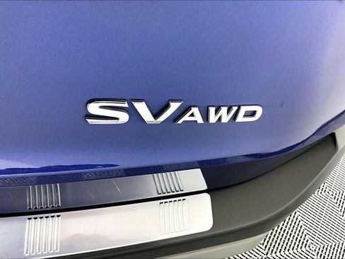 Used 2023 Nissan Rogue SV AWD/4WD image 14
