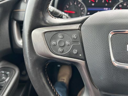 Used 2022 GMC Terrain AT4 image 11