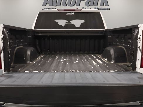 Used 2019 Chevrolet Silverado 1500 LT w/ All-Star Edition AWD/4WD image 18