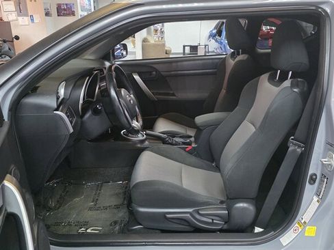 Used 2014 Scion tC image 9