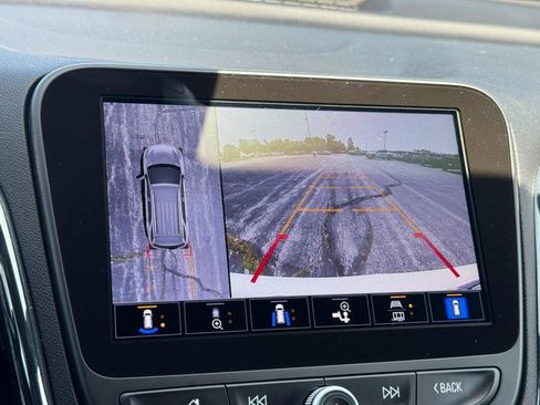 Used 2024 Chevrolet Equinox RS AWD/4WD image 21