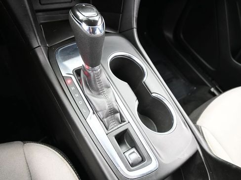 Used 2021 Chevrolet Equinox LT image 25