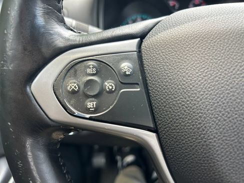 Used 2022 Chevrolet Colorado LT w/ Fleet Safety Package RWD image 23