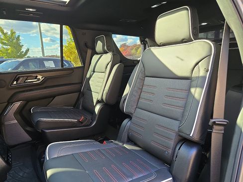 Used 2025 GMC Yukon AT4 Ultimate w/ LPO, Floor Liner Package image 11