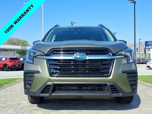 Certified 2023 Subaru Ascent Premium w/ Convenience Package AWD/4WD image 2