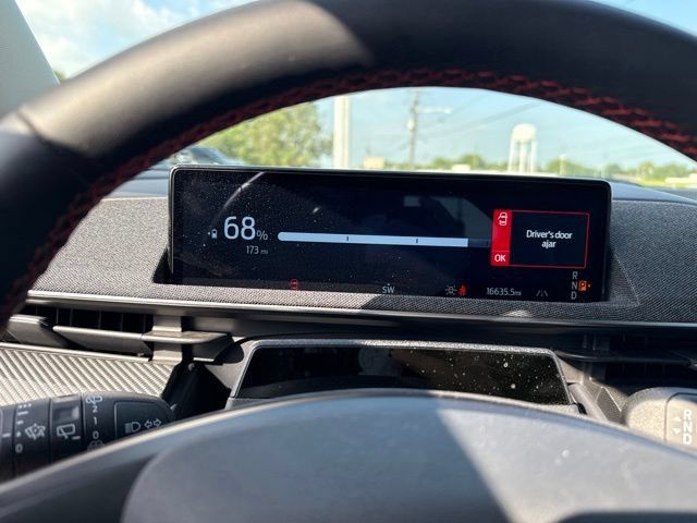 Used 2025 Ford Mustang Mach-E Premium w/ Sport Appearance Package AWD/4WD image 29