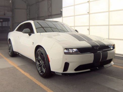 Used 2025 Dodge Charger Daytona R/T w/ Quick Order Package 25M R/T AWD/4WD image 7