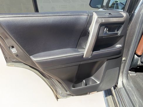Used 2019 Toyota 4Runner Limited AWD/4WD image 27
