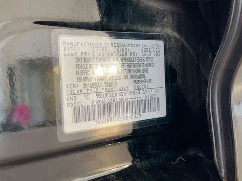 Used 2020 Nissan Sentra SV image 19