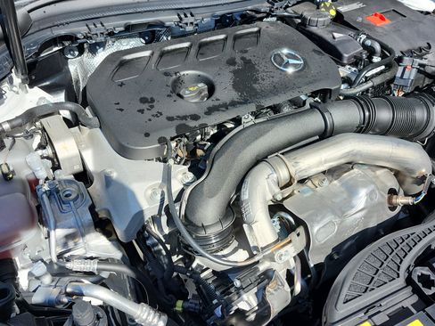 Used 2026 Mercedes-Benz GLA 250 image 13