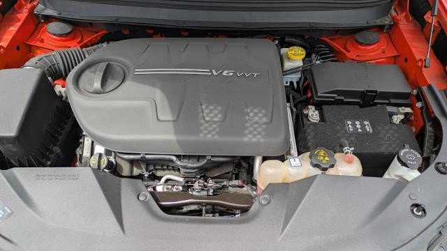 Used 2021 Jeep Cherokee Trailhawk AWD/4WD image 24