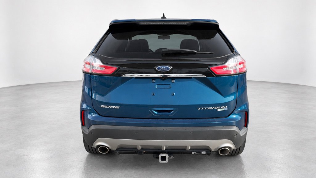 Used 2020 Ford Edge Titanium w/ Equipment Group 301A AWD/4WD image 3