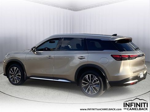 New 2026 INFINITI QX60 Luxe w/ Family Package image 3