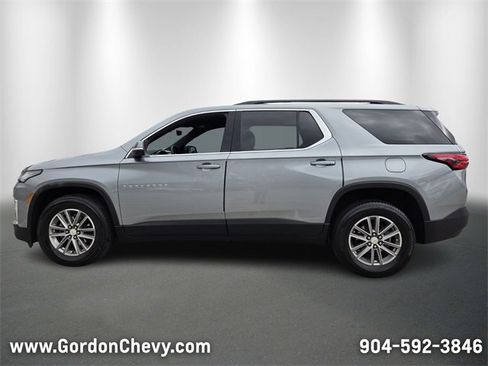 Certified 2024 Chevrolet Traverse LT image 2