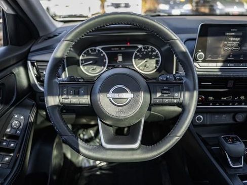 Certified 2022 Nissan Rogue SV w/ SV Premium Package image 28