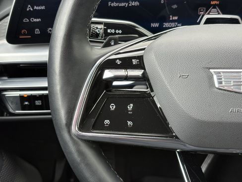 Certified 2024 Cadillac Lyriq Luxury w/ LPO, Floor Liner Package image 18