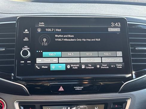 Certified 2024 Honda Ridgeline Sport image 16