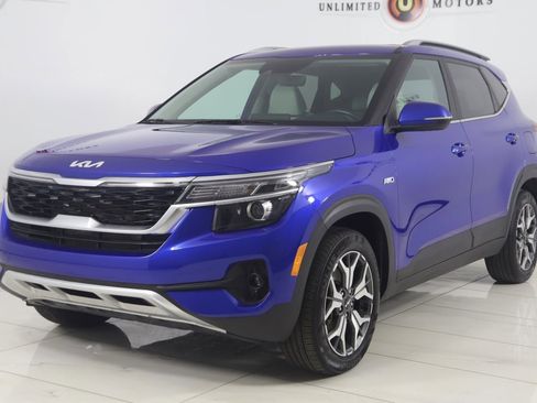 Used 2023 Kia Seltos EX image 5