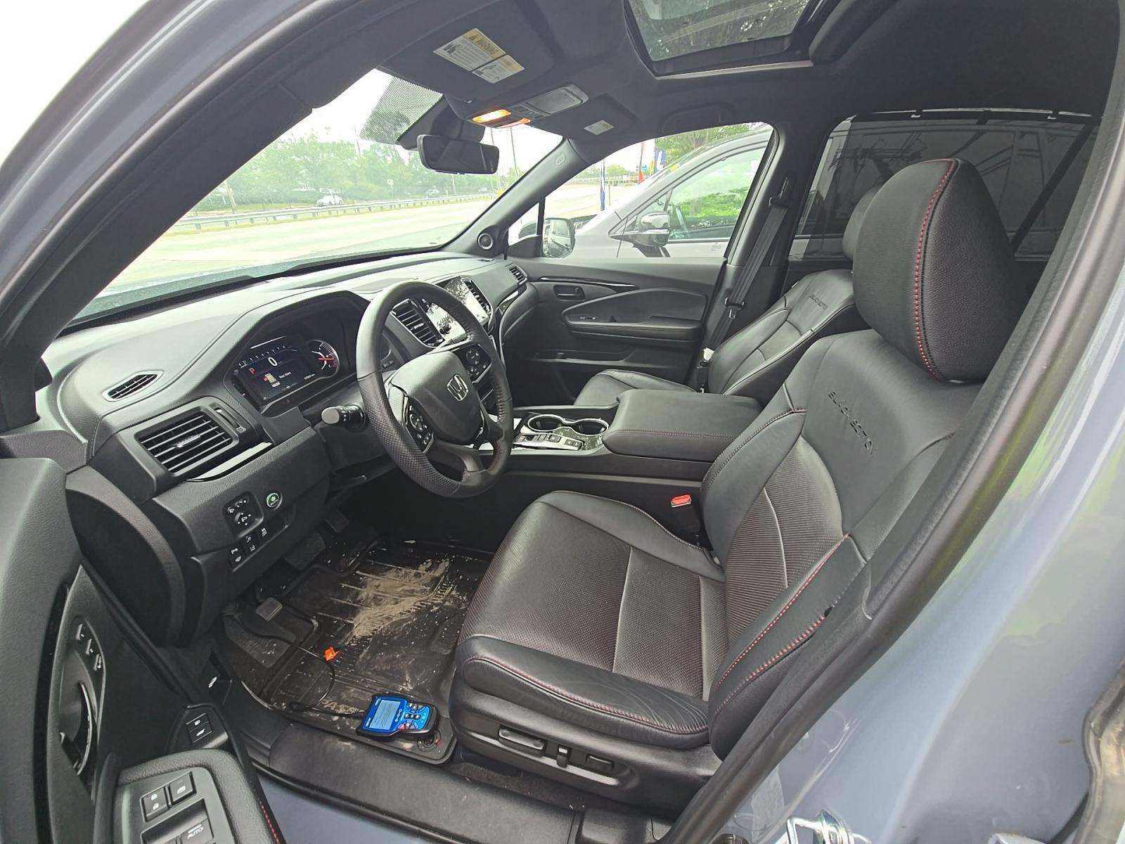 Used 2024 Honda Passport Black Edition image 6