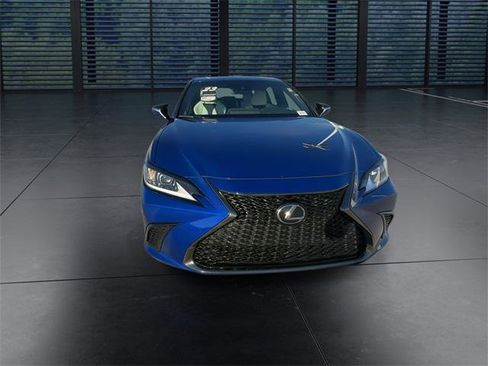 Certified 2023 Lexus ES 350 F Sport image 3