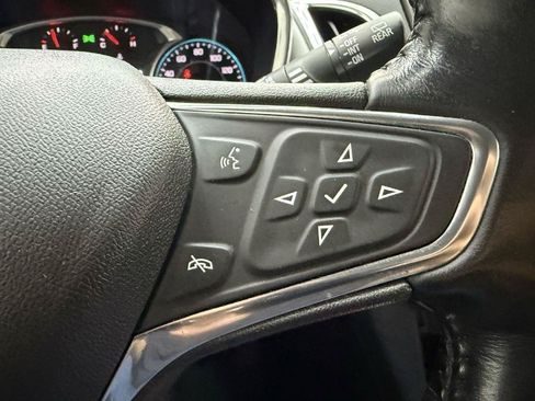 Used 2018 Chevrolet Equinox Premier w/ LPO, Floor Liner Package AWD/4WD image 15