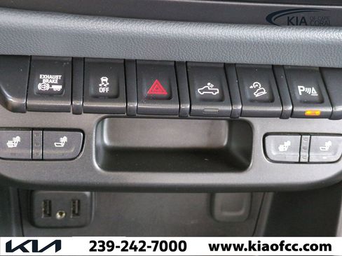 Used 2020 Chevrolet Colorado Z71 image 21