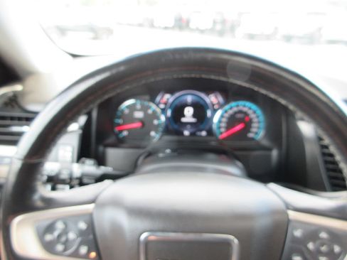 Used 2019 GMC Yukon XL Denali w/ Open Road Package AWD/4WD image 35