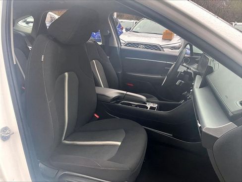 Used 2025 Hyundai Sonata SEL FWD image 10