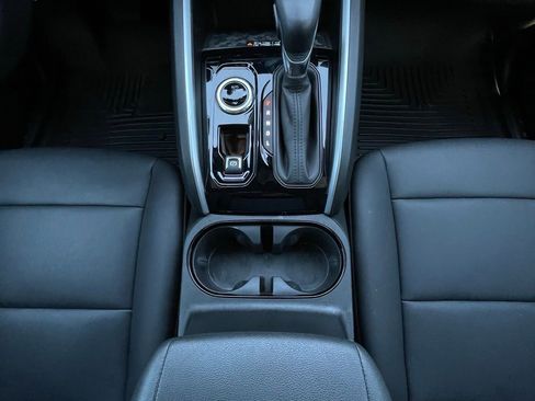 Used 2023 Chevrolet Colorado LT w/ LT Convenience Package III image 20