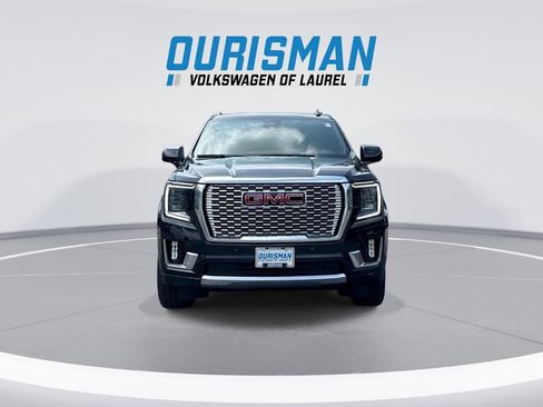 Used 2024 GMC Yukon Denali w/ LPO, Floor Liner Package AWD/4WD image 3