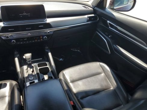 Used 2022 Kia Telluride S FWD image 14