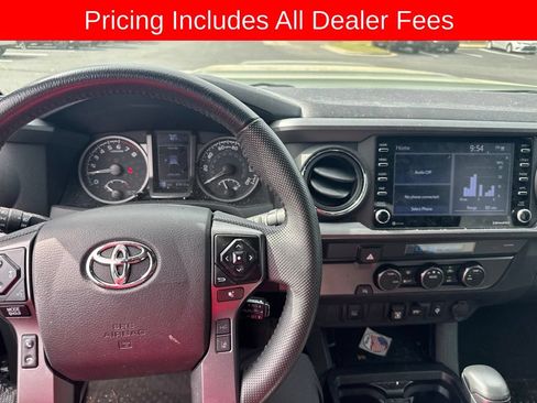 Used 2022 Toyota Tacoma TRD Sport RWD image 7