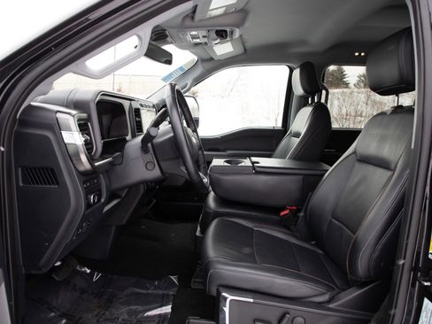 Used 2024 Ford F250 Lariat w/ Sport Appearance Package image 21