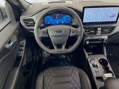 Used 2024 Ford Escape ST-Line Elite w/ Premium Technology Package image 23